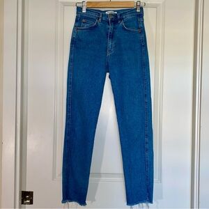 Pull&Bear High Waist Mom Jeans, size 4